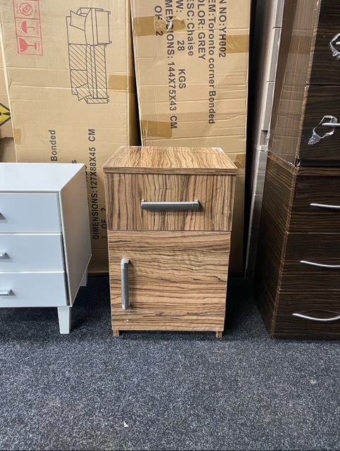 1 Draw + 1  Door Bedside Cabinet - Oak Gloss Rigid (Clearance)