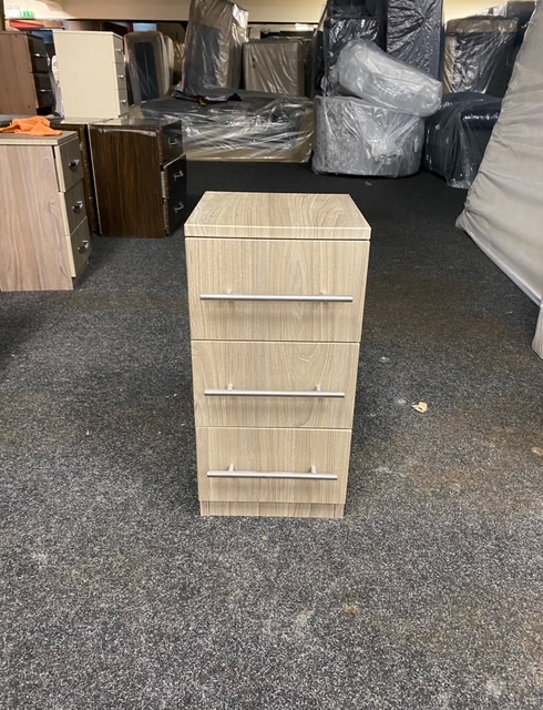3 Drawers/Bedside Cabinet -  Light Oak T bar Rigid (Clearance)