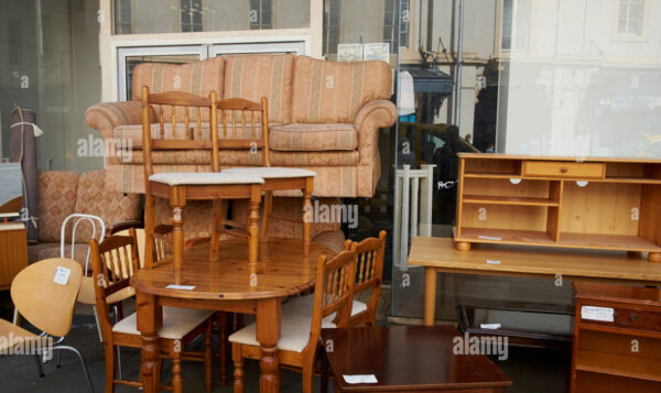 Pre-Owned - Living Room & Bed Room Furniture